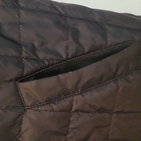 Jr-S.com Animal Print/Black Reversible Vest - Picture 7 of 9